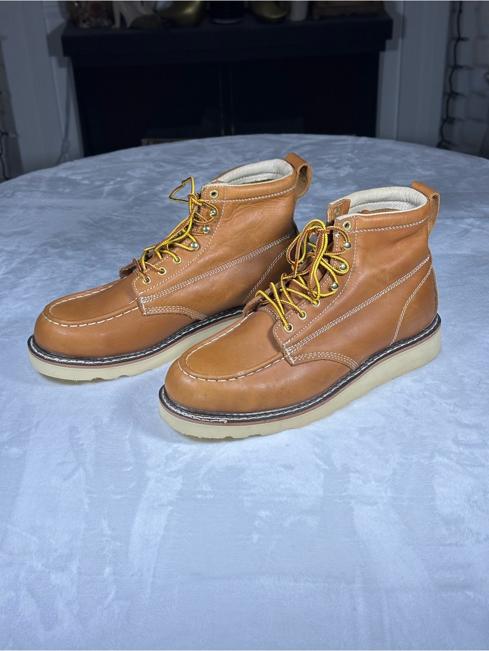 EVER BOOTS Men's Work Boots Tan Full Grain Leather Soft Durable Comfort 12 NEW